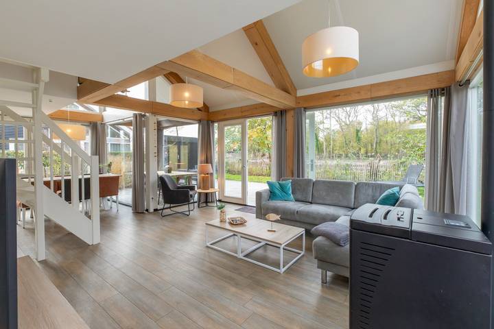 Ferienhaus für 5 Personen, mit Balkon/Terrasse und Terrasse sowie Garten und Sauna in Renesse - 2