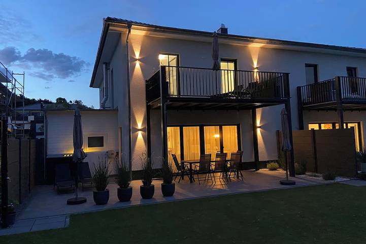 Ferienhaus für 8 Personen, mit Garten und Whirlpool sowie Sauna - 1