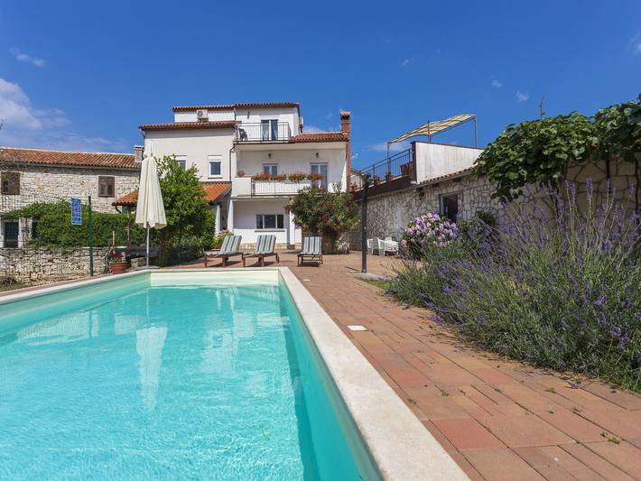 Ferienhaus für 10 Personen, mit Garten und Pool, kinderfreundlich in Marčana - 2
