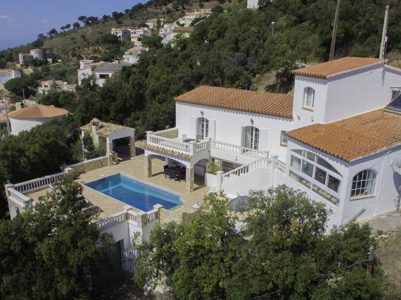 Casa con piscina privada, Wi-Fi, aparcamiento, aire acondicionado en Costa Brava in El Mas Fumats, Roses