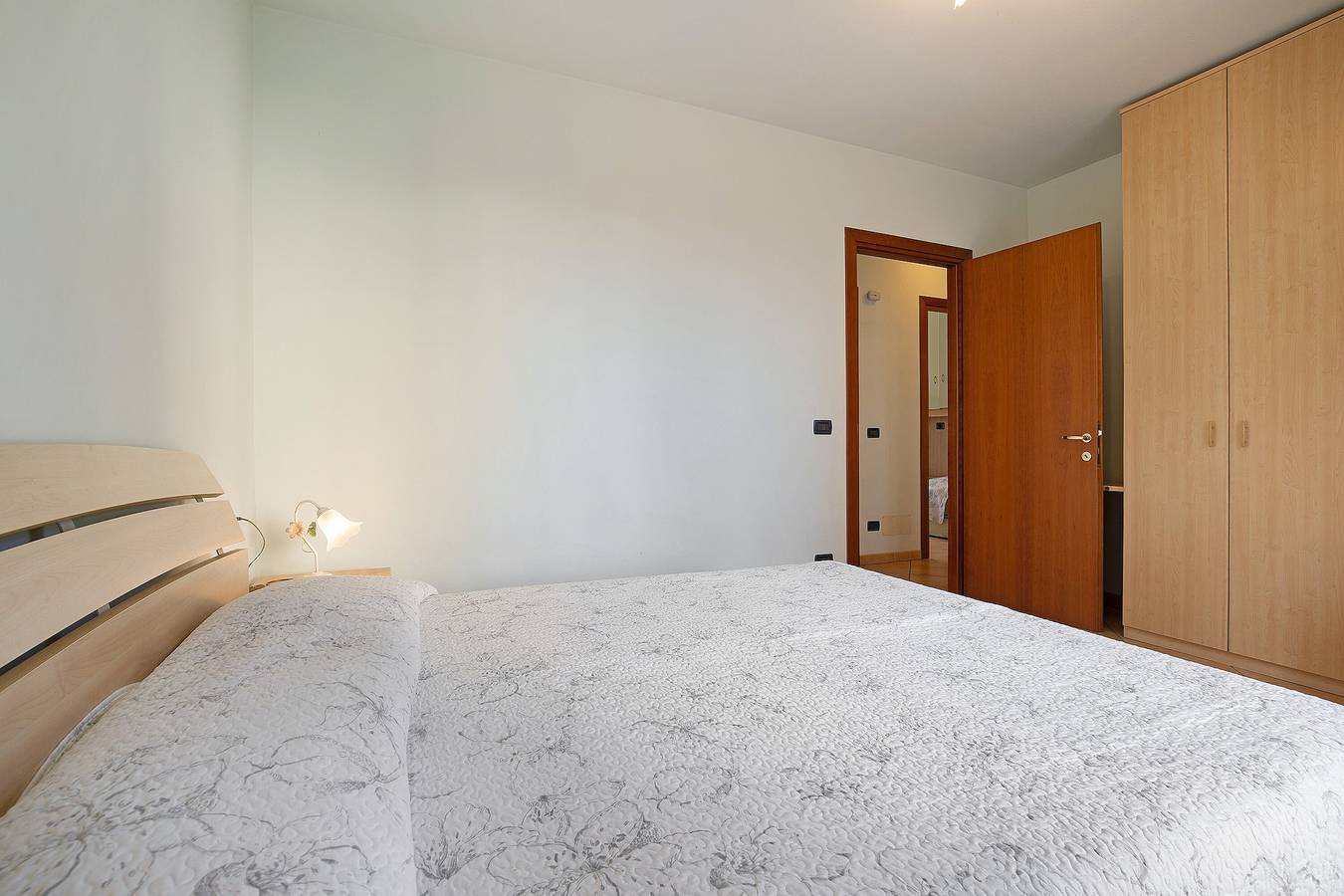 Appartamento intero, Appartamento 'Valentina 1 - Primo Piano' con piscina condivisa, Wi-Fi e aria condizionata in Lido di Jesolo, Jesolo