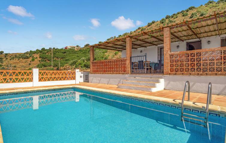 Ferienhaus für 7 Personen, mit Pool und Terrasse in Torrox - 2
