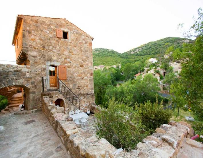 Gîte pour 4 personnes, avec terrasse