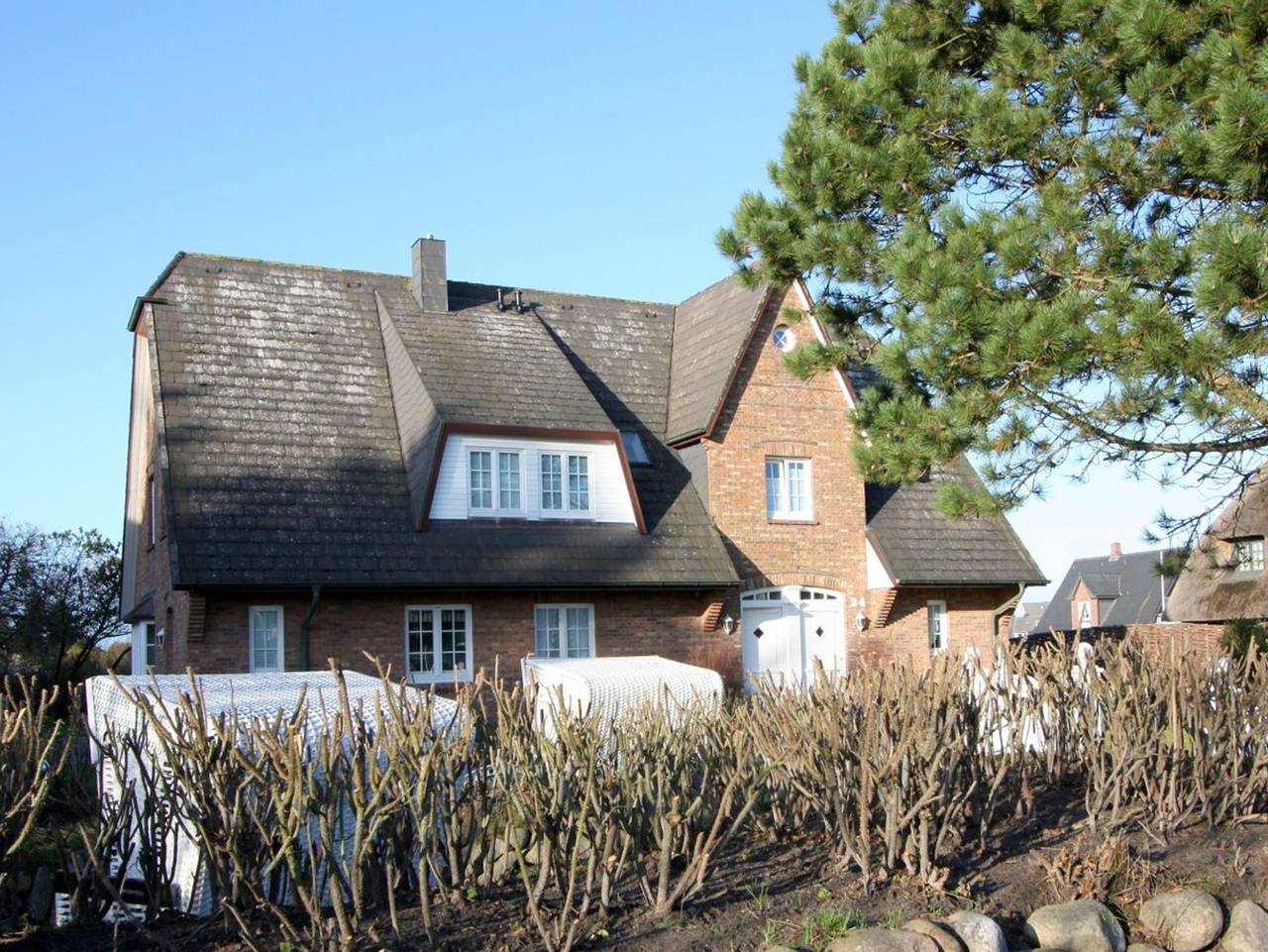 Ganze Ferienwohnung, Sylterpferdchen, Landhaus Köövenhüs - Gemütliche Ferienwohnung mit 3 Zimmern auf ca. 73 m², für max. 4 Personen. in Wenningstedt, Sylt