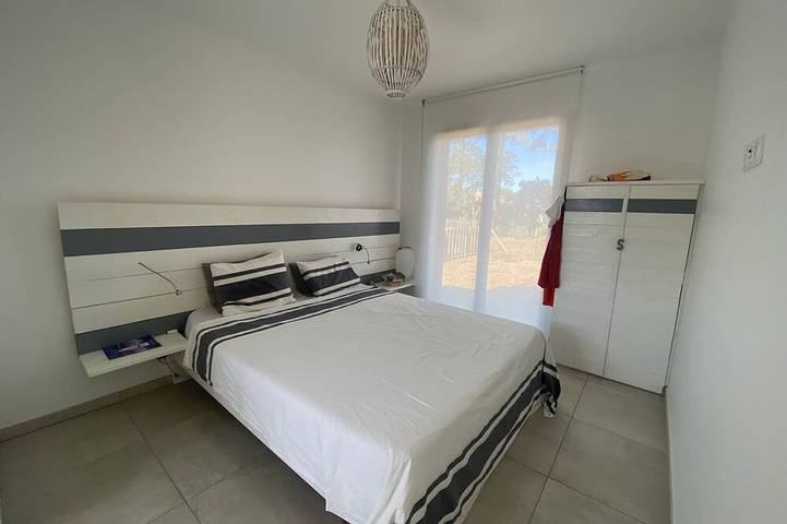 Villa pour 8 personnes, avec terrasse ainsi que jardin et jacuzzi, animaux acceptés à Mimizan - 2