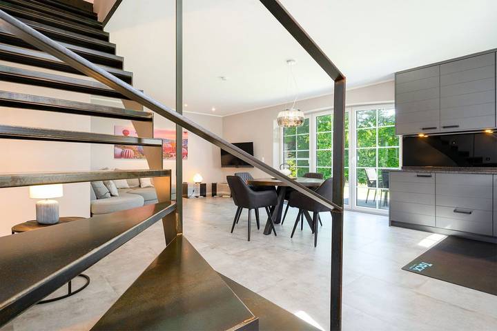 Ferienhaus für 4 Personen, mit Sauna und Ausblick sowie Garten in Krummhörn - 3