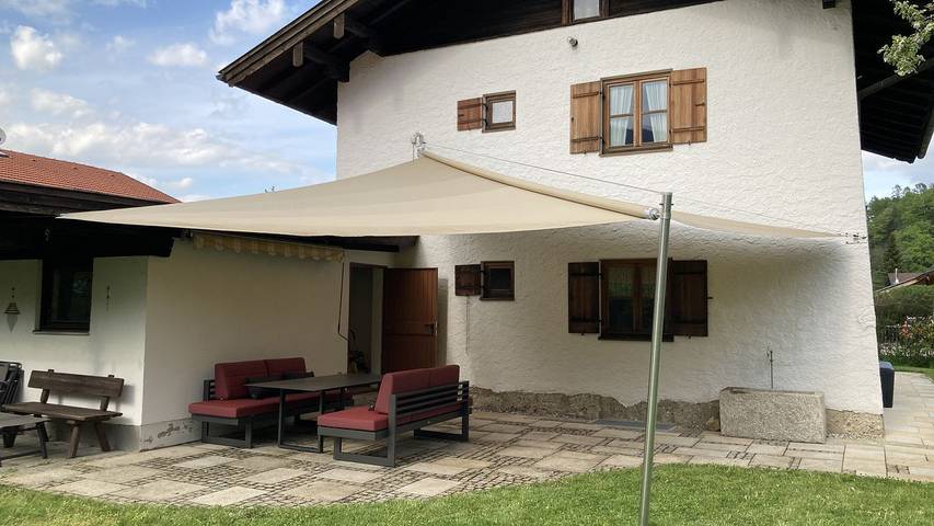 Ferienwohnung für 4 Personen, mit Garten, kinderfreundlich in Brannenburg