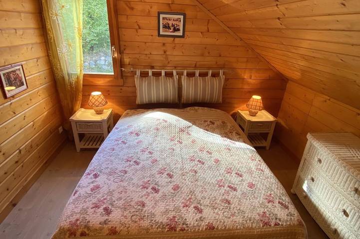 Gîte pour 8 personnes, avec Balcon ainsi que Jardin et Sauna à Liézey - 4