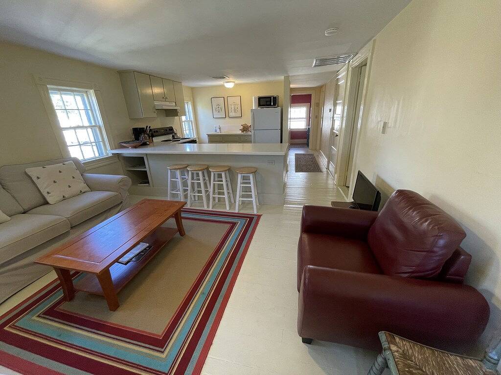 Ganze Wohnung, Apartment in historischem Seehafenhaus mit Hafenblick in Bristol (RI), Bristol County