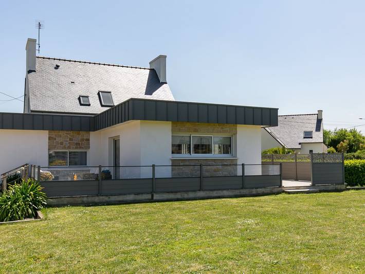 Maison du Venec in Santec, Ceinture Dorée