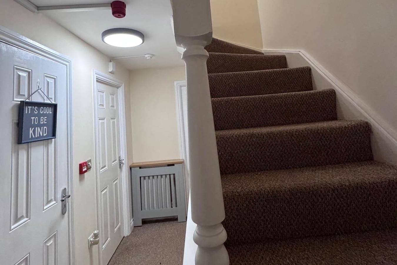 Sleeps8-Familyfriendly-Freeparking-30Mintoheathrow in Shinfield, Berkshire