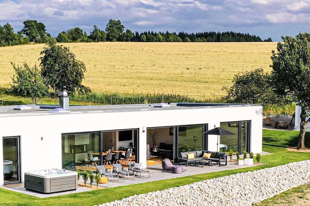 ***** Fichtelzeit      Wellness Sauna Whirlpool in Waldershof, Ostbayern