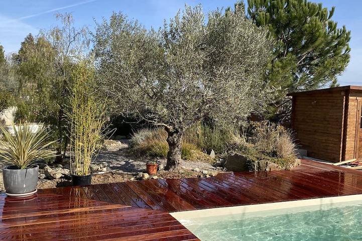 Gîte pour 4 personnes, avec jardin à Argens-Minervois