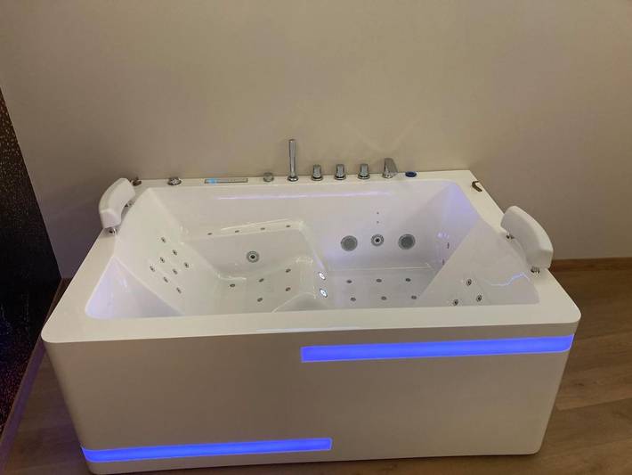 Gîte pour 2 personnes, avec jacuzzi à Bailly-en-Rivière - 3