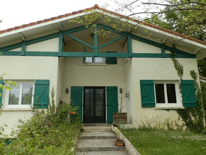 Maison de vacances pour 14 personnes, avec jardin à Léognan