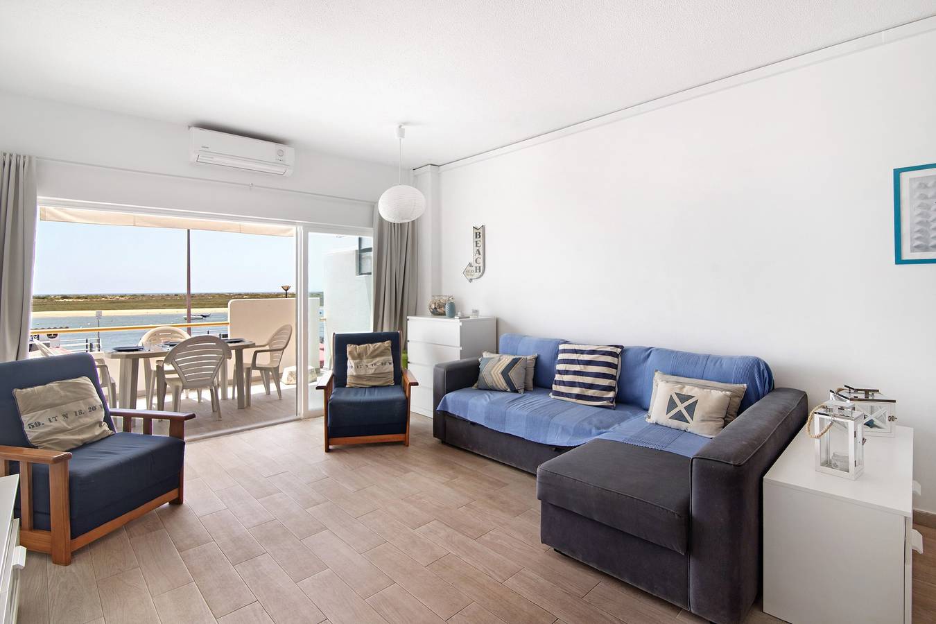 Ganze Wohnung, Ferienwohnung 'Cabanas Mar 96' mit Meerblick, Wlan und Klimaanlage in Cabanas de Tavira, Conceição e Cabanas de Tavira