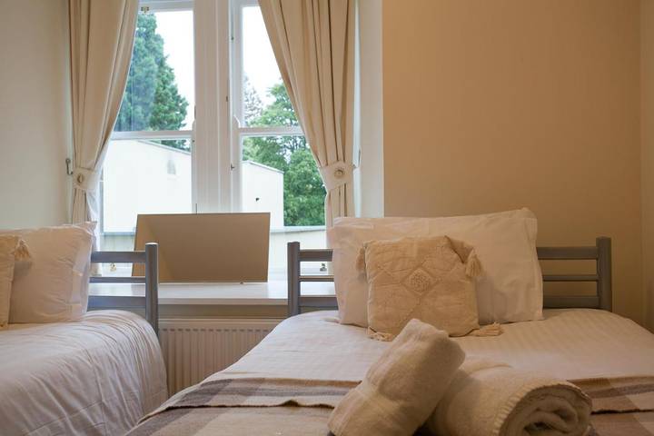 Gîte pour 4 personnes, avec vue et sauna ainsi que jardin et piscine à Fort Augustus - 4