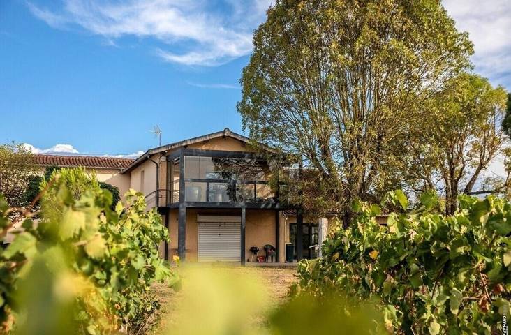 Gîte pour 4 personnes, avec vue et balcon à Montans - 3
