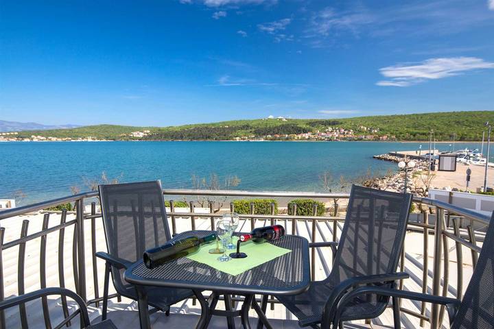 Ferielejlighed for 3 personer, med Balkon og Terrasse i Krk