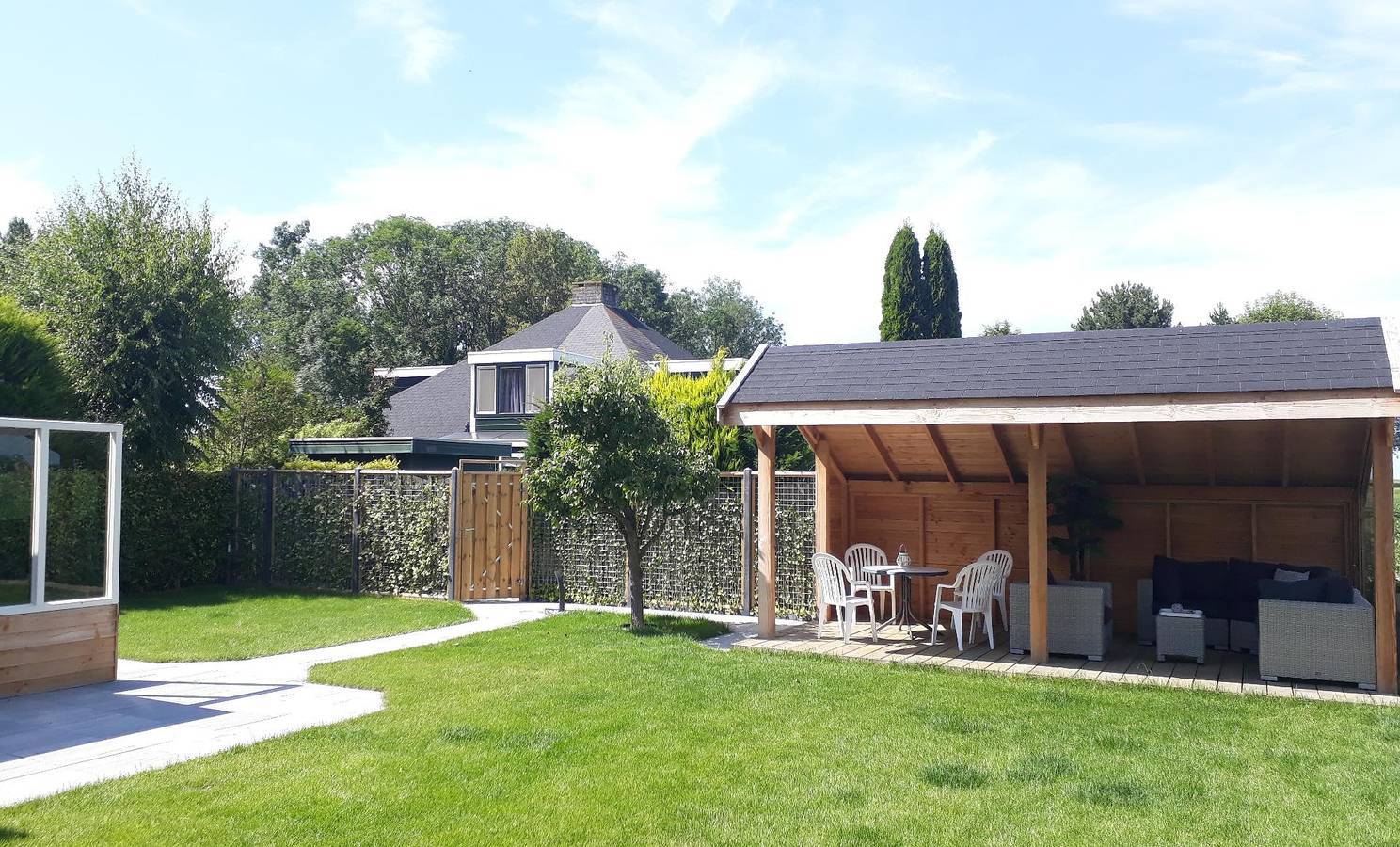 Ferienhaus mit privatem Garten und Terrasse in Stavenisse, Niederländische Nordsee