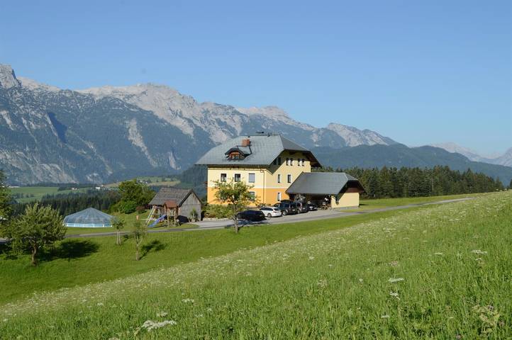 Ferienwohnung für 4 Personen, mit Balkon und Terrasse sowie Garten im Salzkammergut - 3