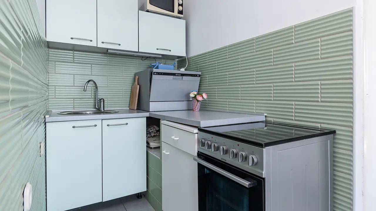 Cały apartament wypoczynkowy, Apartament wakacyjny dla 4 osób z taras in Jadranovo, Żupania primorsko-gorska