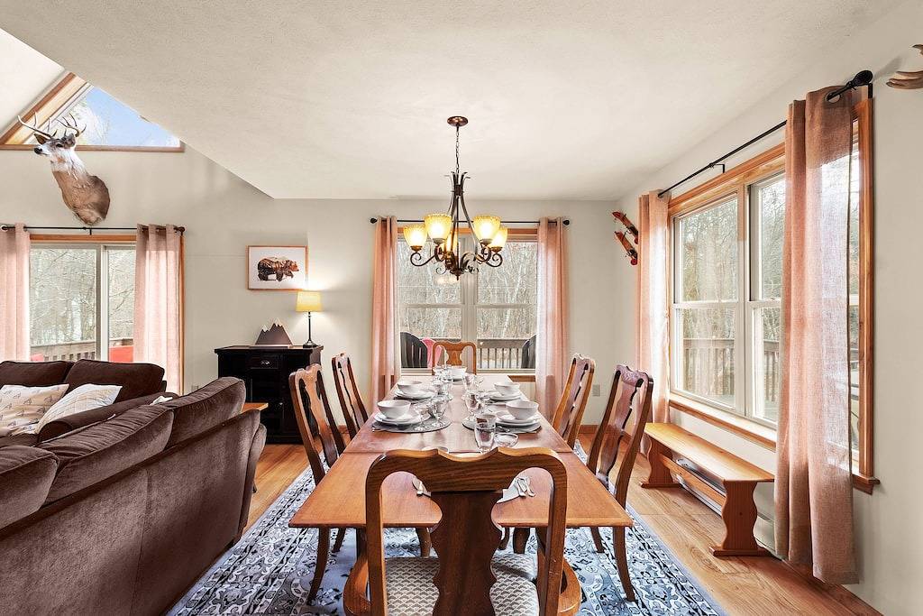 Chalet for 10 Guests in Albrightsville, Hickory Run State Park