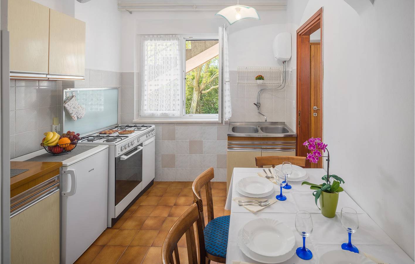 Ganze Ferienwohnung, Ferienwohnung für 4 Personen mit Terrasse in Lovrecica, Umag und Umgebung