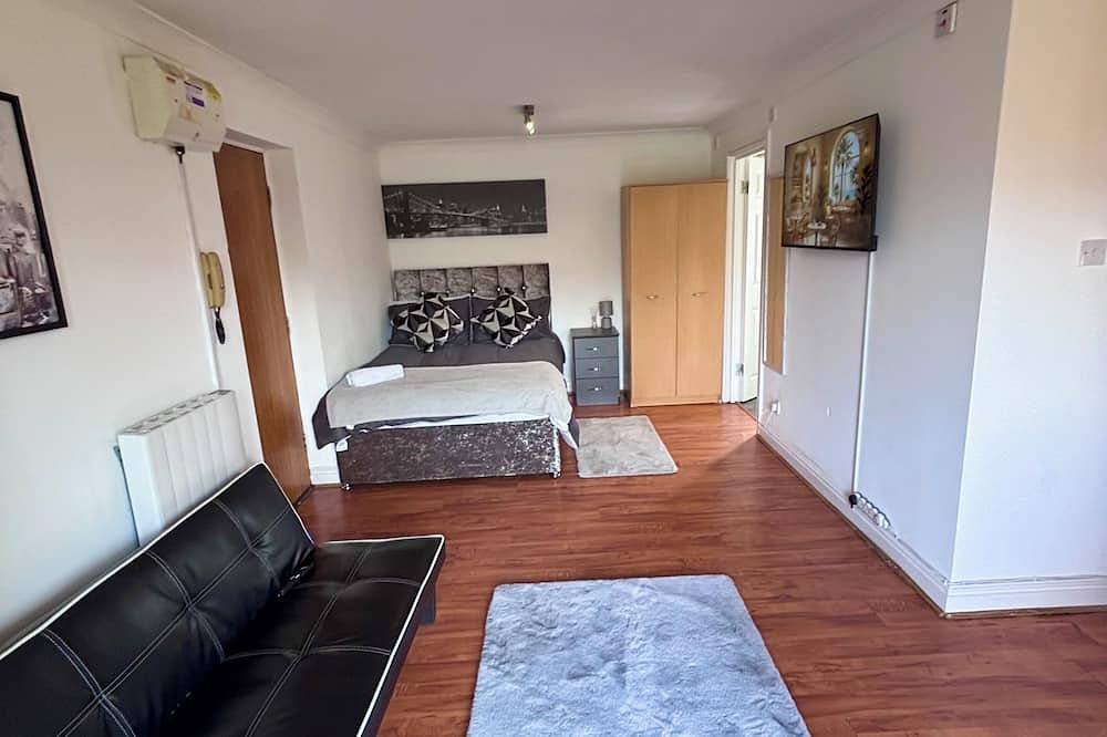 Entire apartment, Lake View Luxury Apartments in Nottingham, East Midlands