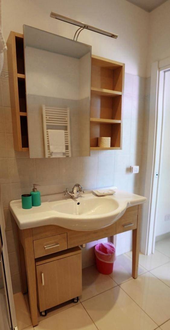 Flora Rooms in Campobasso, Provincia di Campobasso