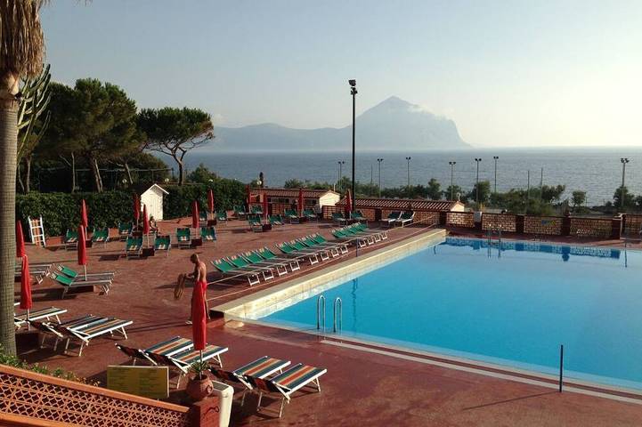 Casa vacanza per 7 persone, con piscina, con animali domestici - 1