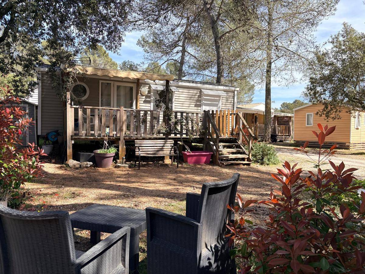 Camping la sainte baume in Nans-les-Pins, Région de Brignoles
