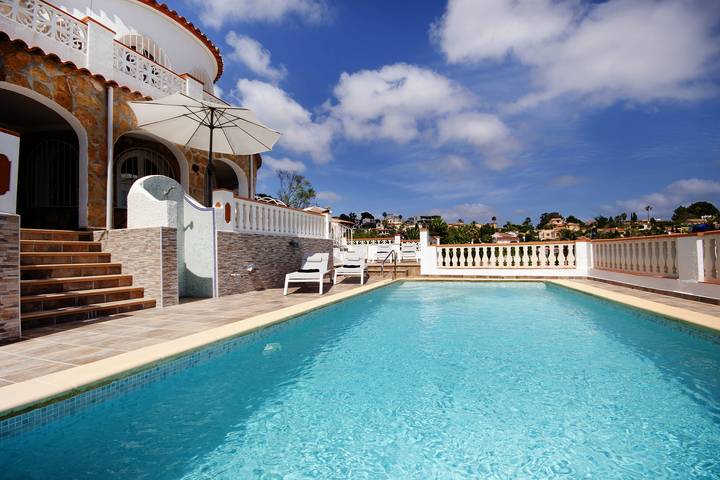 Casa rural para 4 personas, con jardín además de terraza y piscina, Familias con niños en Benisa - 4