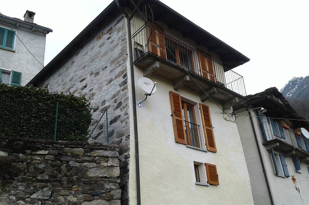 Casa vacanza a Alpi Lepontine a partire da 44€ a notte