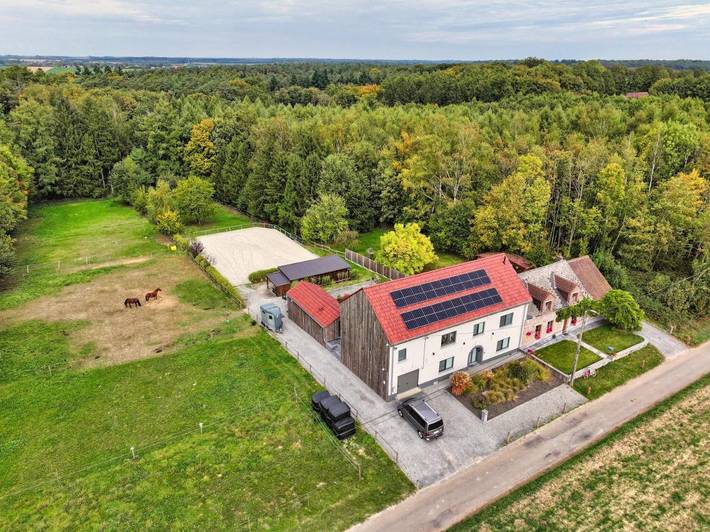 Chambre d’hôte pour 2 personnes, avec vue ainsi que terrasse et jardin dans Sart-Dames-Avelines