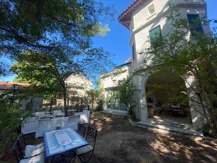 Gîte pour 6 personnes, avec terrasse dans La Grande Plage (La Ciotat)