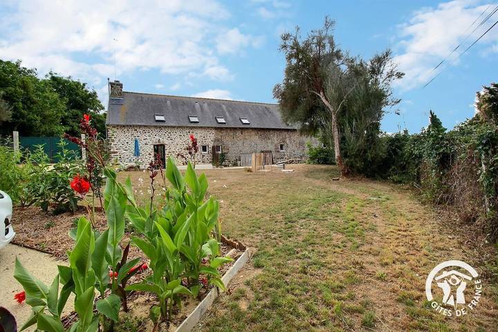Gîte pour 4 personnes, avec Terrasse et Jardin à Planguenoual - 2