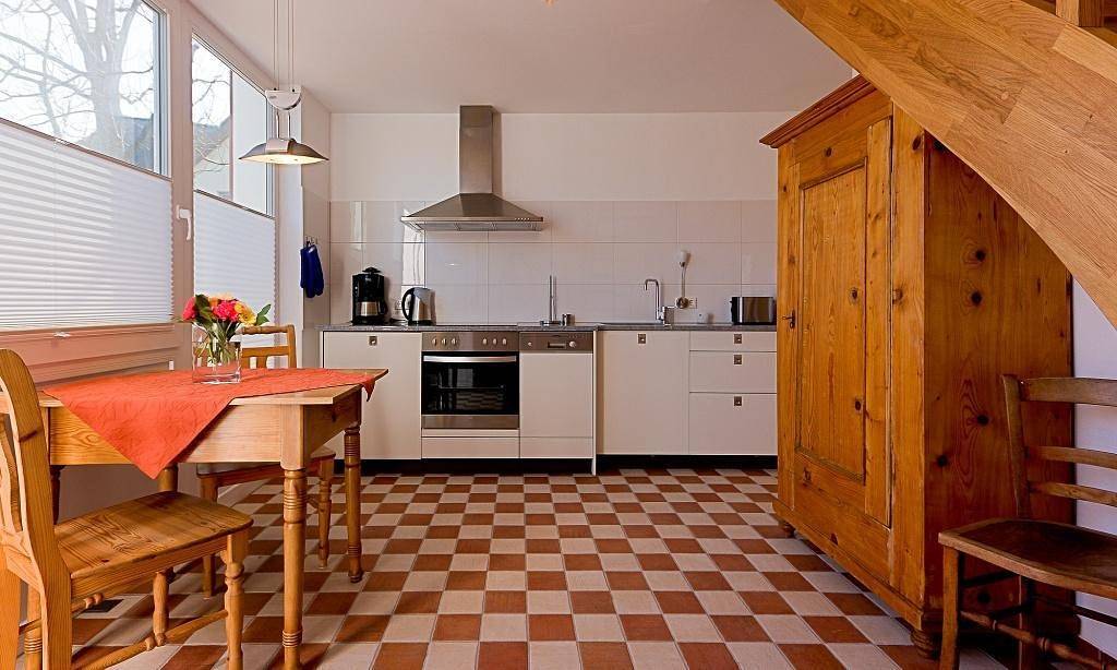 Ganze Wohnung, Ferienwohnung "Kapitänshaus - Atelier" in Althagen, Ahrenshoop