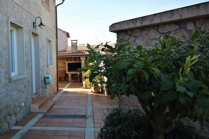 Casa rural para 6 personas, con jardín en Cambados