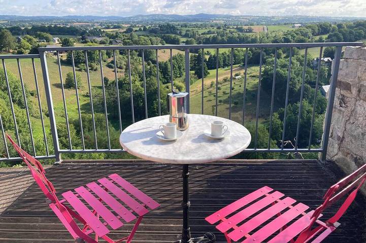 Location de vacances pour 4 personnes à Sainte-Suzanne