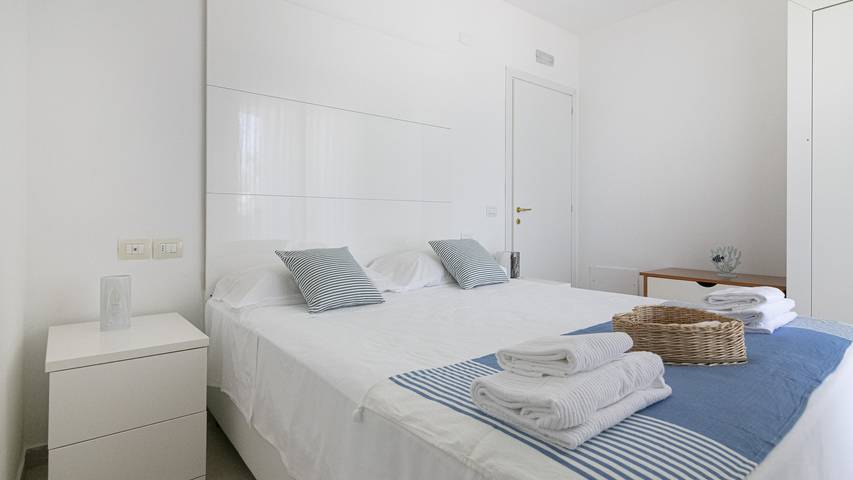 Gîte pour 5 personnes, avec terrasse et jardin ainsi que piscine et jacuzzi, animaux acceptés dans Abruzzes - 3