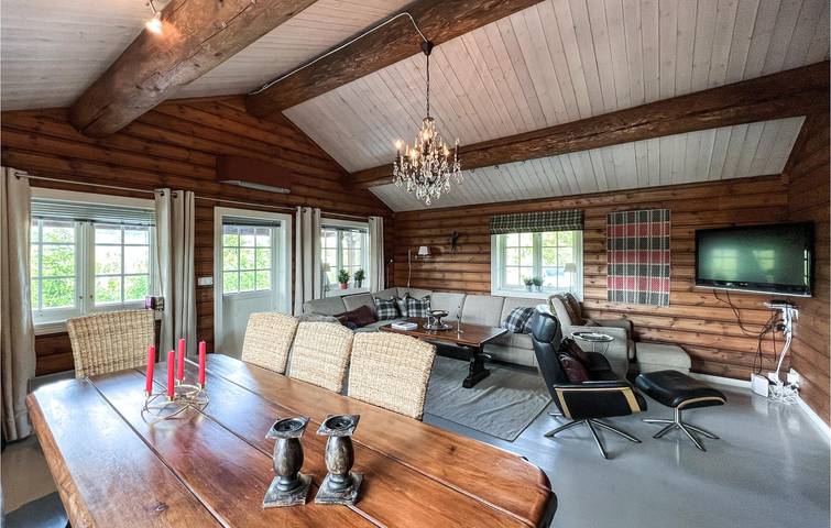 Ferienhaus für 8 Personen mit Terrasse in Nordre Land