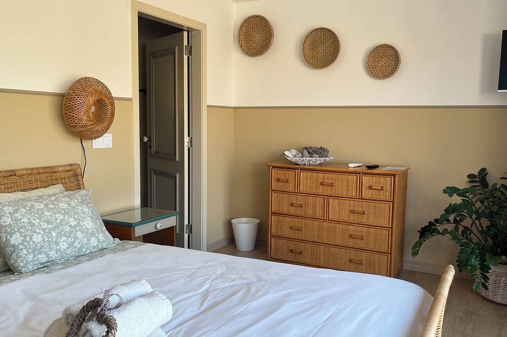 Vila Camélia - Amor Suite with private terrace in Porto, Porto District
