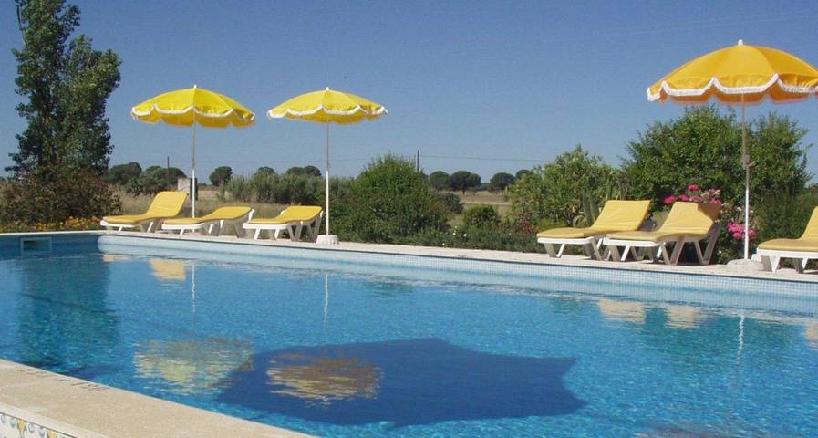 Apartamento de férias para 3 pessoas, com Terraço e Jardim e ainda Piscina and Vista em Município de Évora