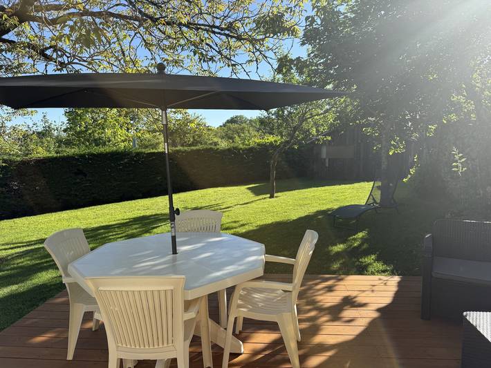 Holiday Home “L'oustal De Lo Philomène” with Private Terrace, Garden & Wi-Fi in Issendolus, Quercy
