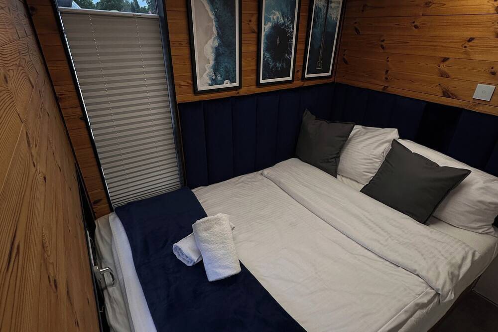 Hausboot mit Sauna & Kamin – Entspannung pur auf dem Wasser inmitten der Natur in Treptow - Köpenick, Berlin