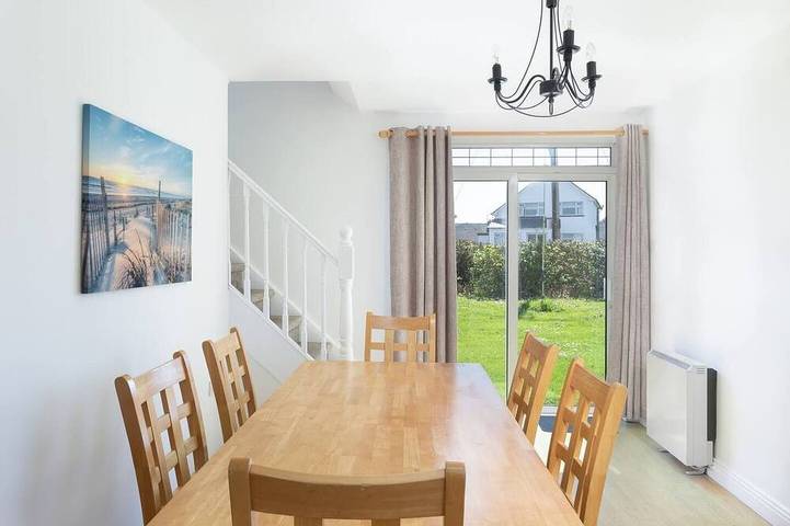 Holiday rental for 8 people, with garden, with pets in Lahinch