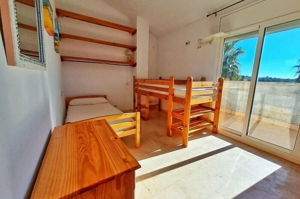 Villa Xaloc · 6 bedrooms · 9 beds · 3 baths in Maçanet de la Selva, Costa Brava