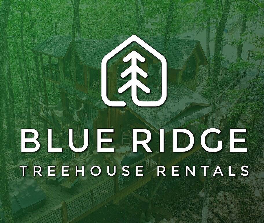 Inn The Ravine Luxury Treehouse * Whirlpool, Kamin, Feuerstelle, abgeschieden * in Cherry Log, Chattahoochee National Forest