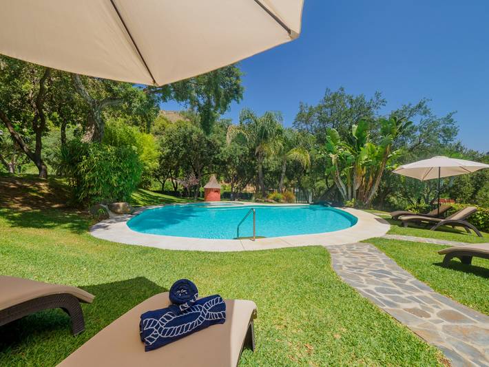 Casa rural para 6 personas, con piscina y vistas al lago además de terraza y jardín en Coín - 3